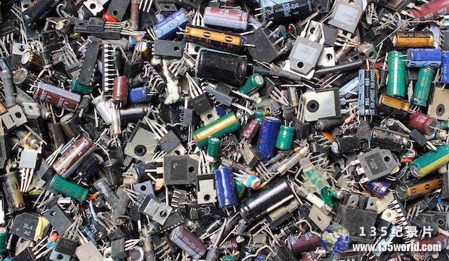 electronic-waste-3.jpg