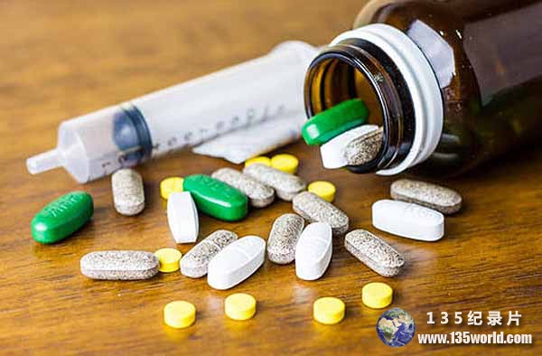 How-Damaging-are-Antibiotics.jpg