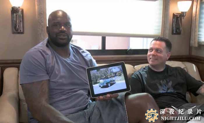 Inside-West-Coast-Customs.jpg