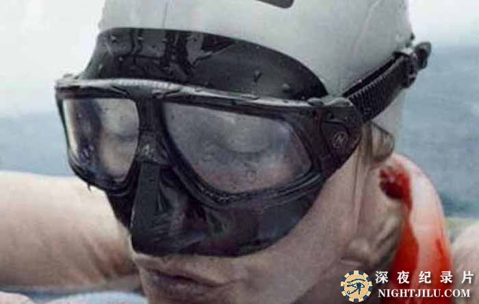 Hold-Your-Breath-The-Ice-Dive.jpg