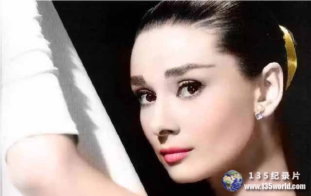 Audrey-Hepburn-3.jpg